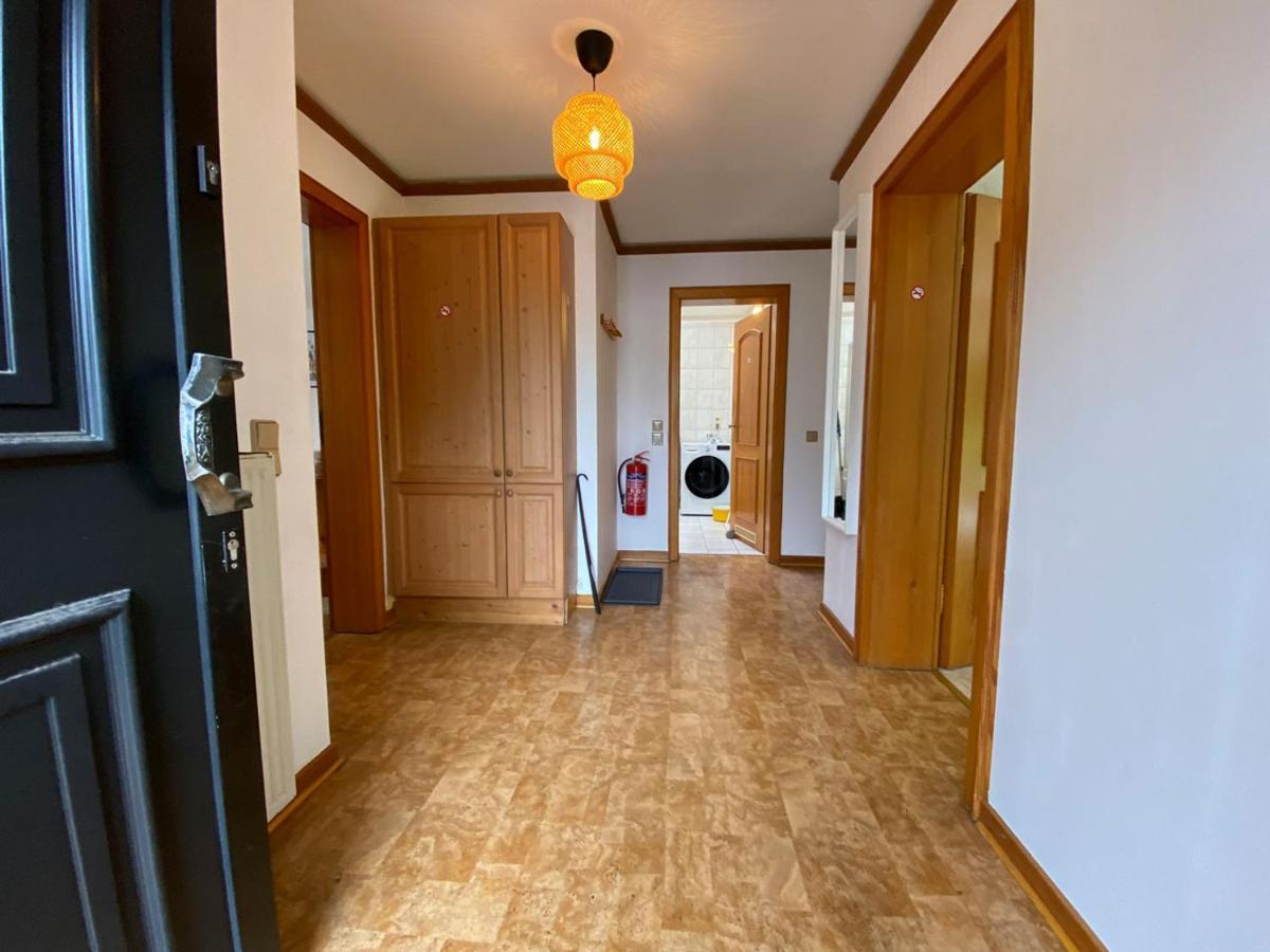 Cozy Apartment In Oberhausen Oberhausen  Exteriör bild
